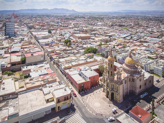 Encantando los accidentes de la traza urbana de Aguascalientes / Pensar el hábitat