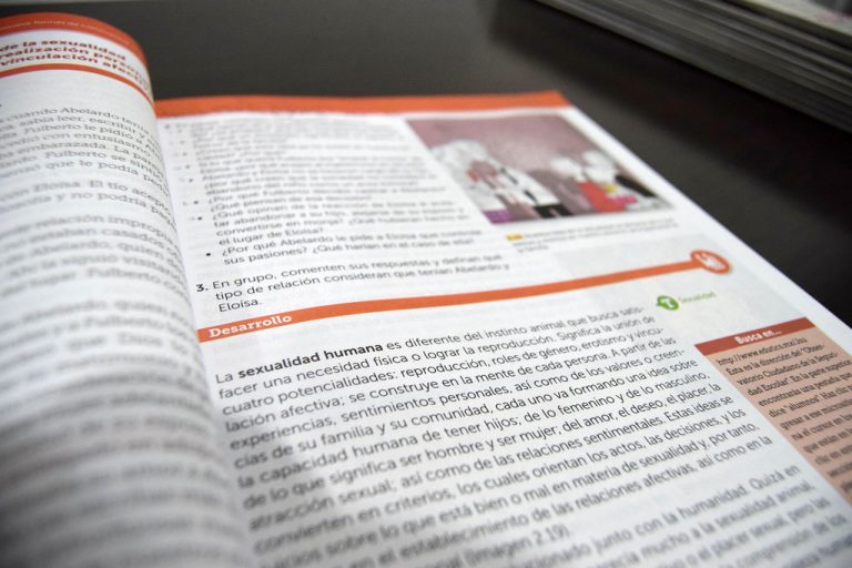 Deben respetarse la educación sexual y los programas educativos en aulas de Aguascalientes