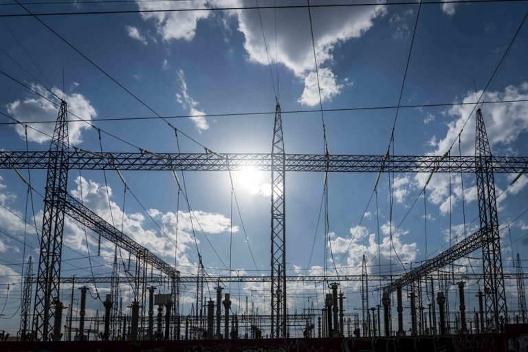 Publican en el Diario Oficial de la Federación la reforma a la Ley Eléctrica