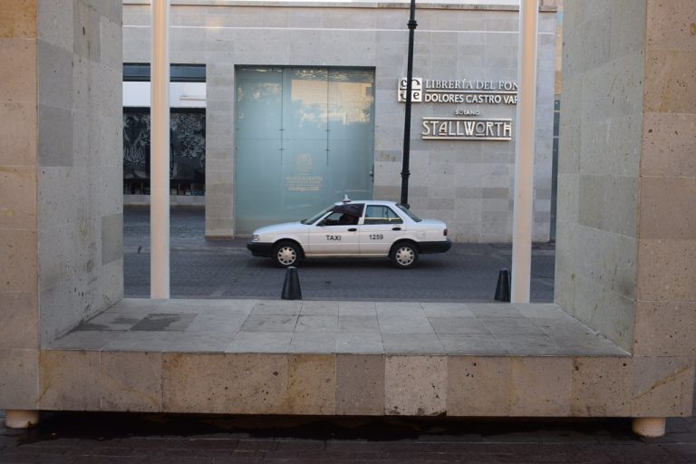 Taxistas en Aguascalientes piden ser considerados en la entrega de créditos del Gobierno Federal