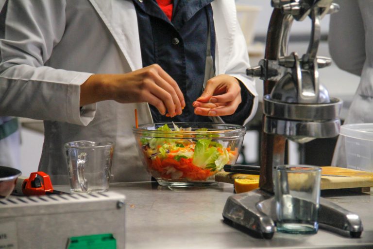 Emiten en la UAA recomendaciones nutrimentales ante la presencia del Covid-19