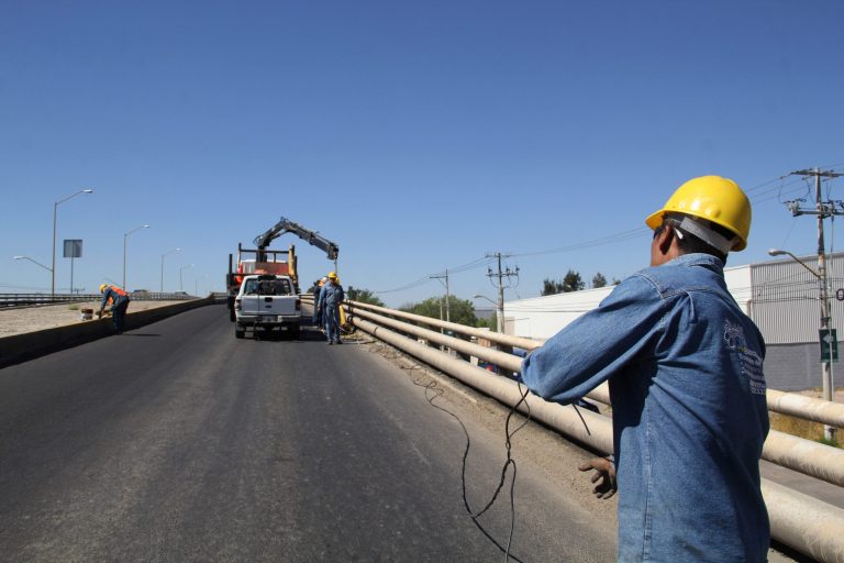 Modernizan alumbrado público en Aguascalientes