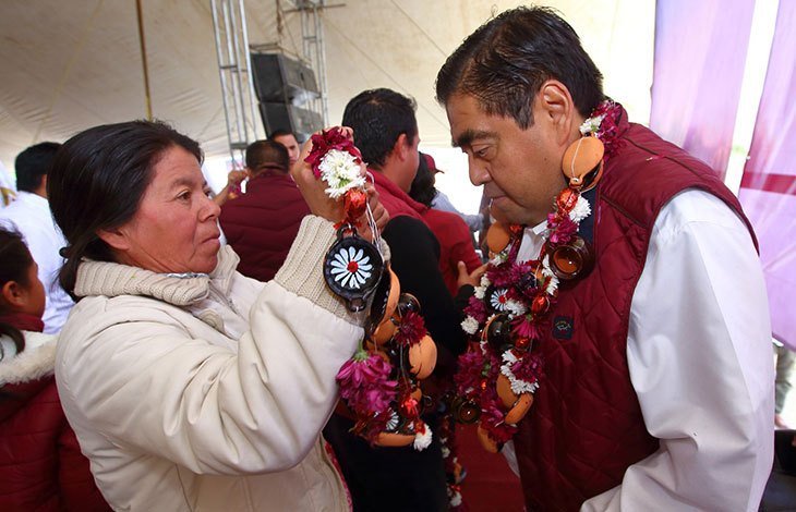 CNDH, diputadas y feministas critican a Barbosa por reproducir estereotipos machistas