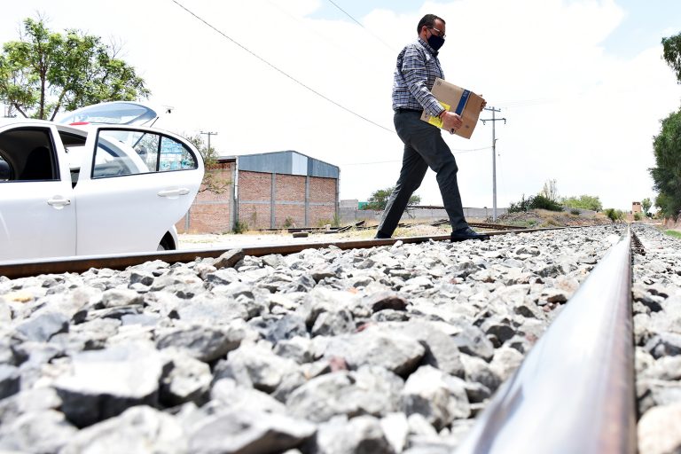 Entregan tratamientos de diálisis en Aguascalientes