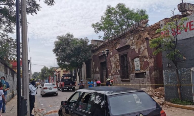 Suman cuatro muertos por el sismo en Oaxaca