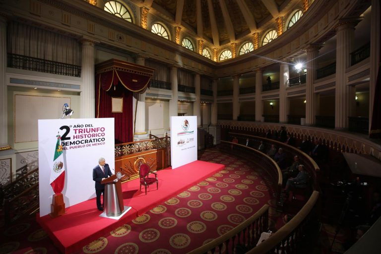 Festejo/ Bajo presión 