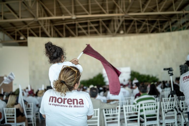 Celebración/ Bajo presión 