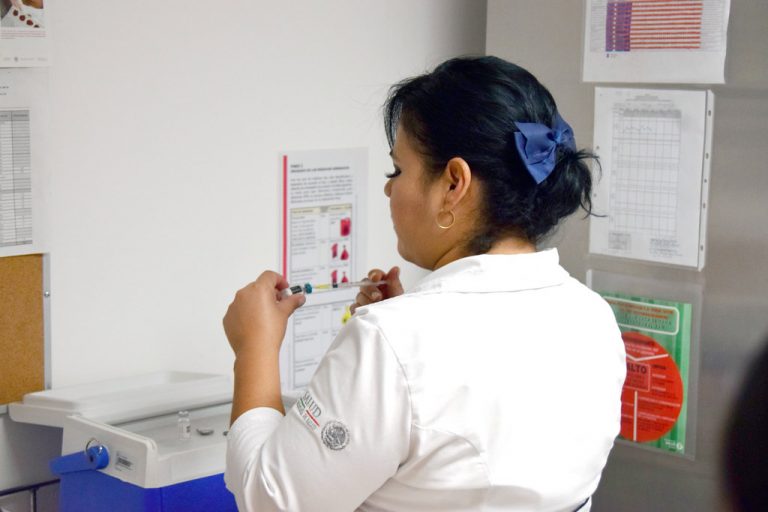 La vacuna contra el Covid-19 está cerca, la vacunación no tanto