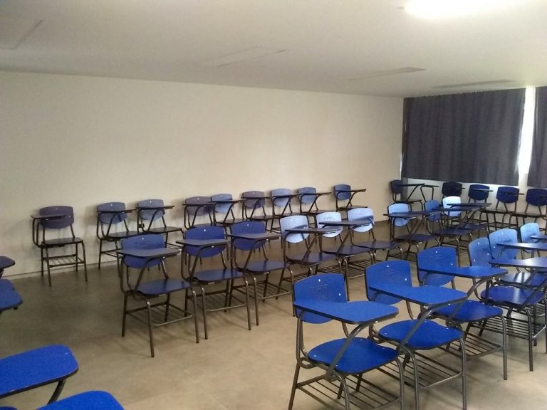 SEP prevé regreso a clases a distancia y solo hasta semáforo verde presencial