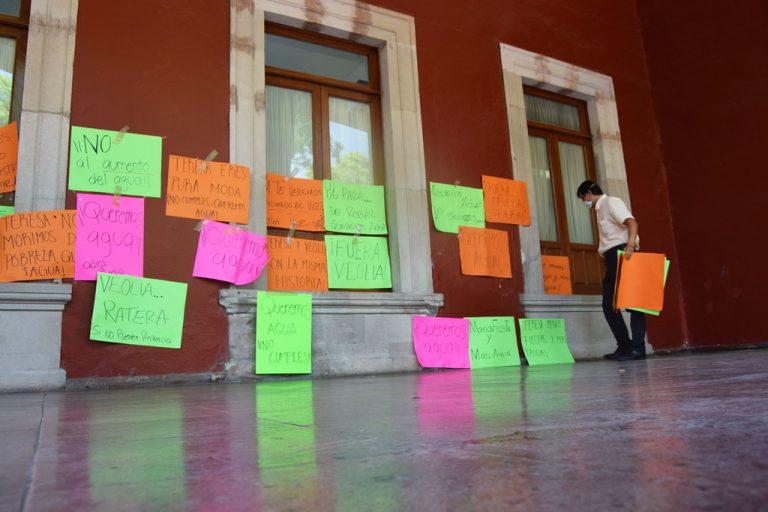 Nuevamente protestan vecinos por falta de agua en Aguascalientes