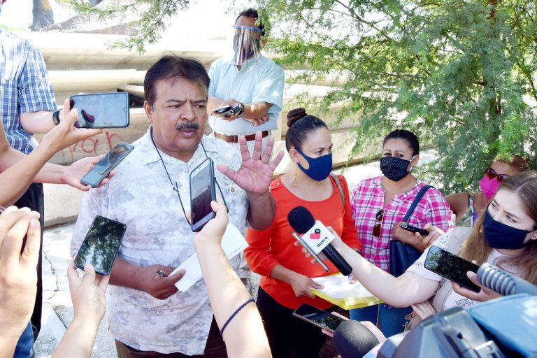 Posibles efectos secundarios en medicamentos no revisados para niños con cáncer en Aguascalientes