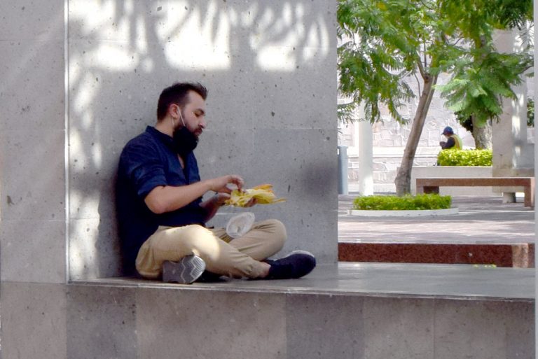 La sociedad  de Aguascalientes debe disciplinarse y alejar sus hábitos del sobrepeso o el tabaquismo