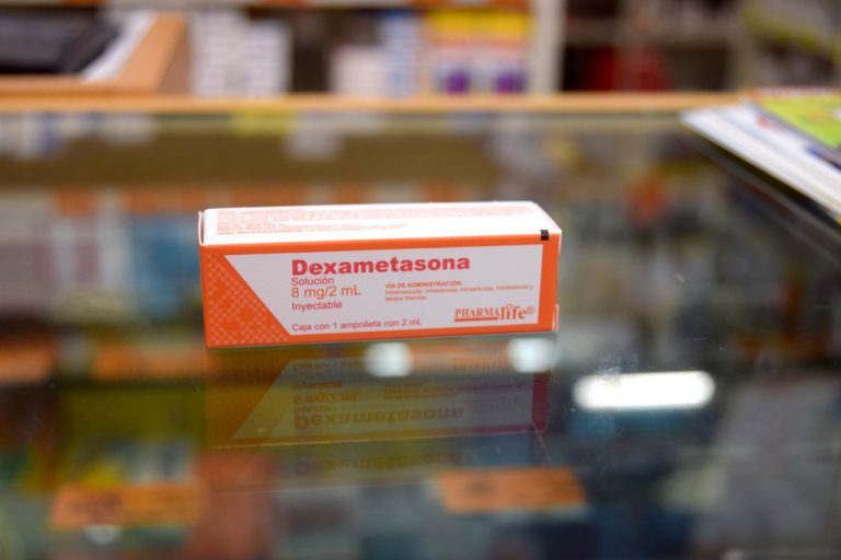 Remdesivir o dexametasona no son la panacea ante esta pandemia de COVID-19, previene experto