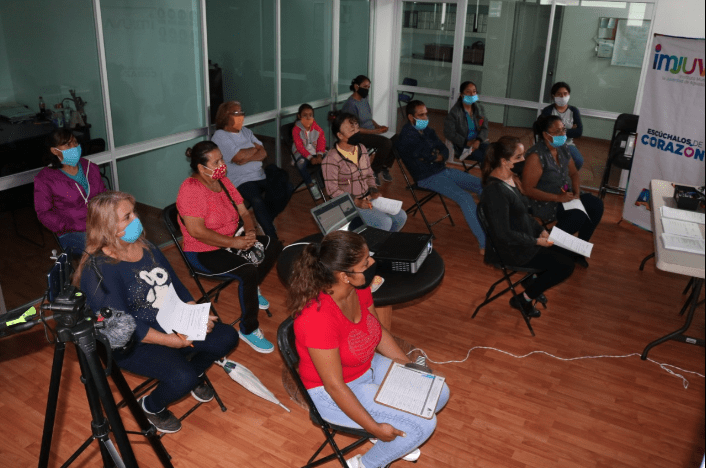 Reactivan escuela para padres en Aguascalientes