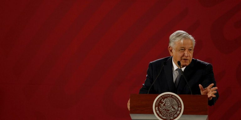 El pueblo decidirá quién debe ser presidente: AMLO