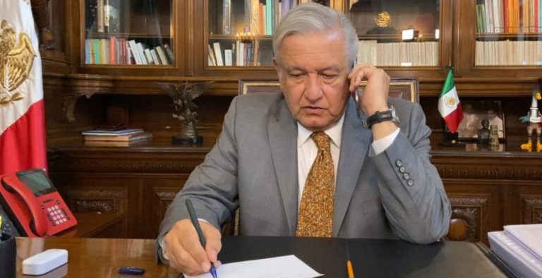 A minutos de que AMLO dijera que Trump respeta a mexicanos, éste arremete contra migrantes