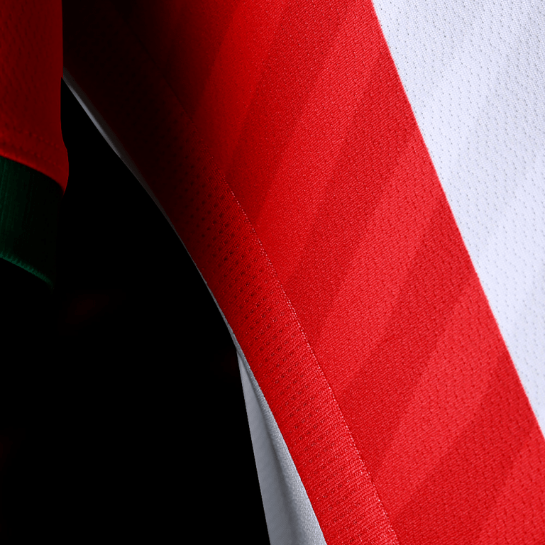 Club Necaxa presenta su uniforme para temporada 20-21