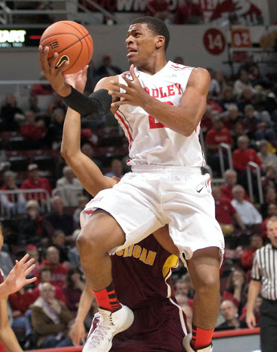 Tyshon Pickett llega a Panteras