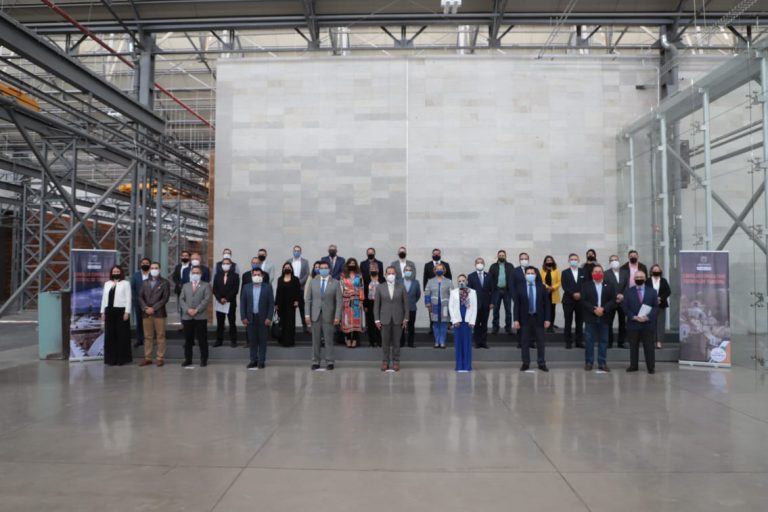 Gobernador tomó protesta a los integrantes del Consetur