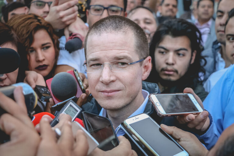 Anaya advierte que “defenderá su honor” y denunciará a Lozoya por los señalamientos