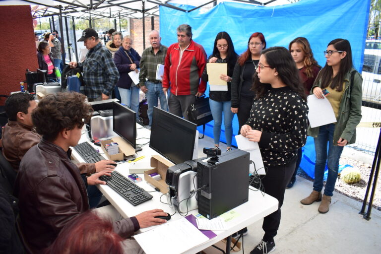 CMOV inició el proceso de renovación de credenciales de estudiantes en Aguascalientes