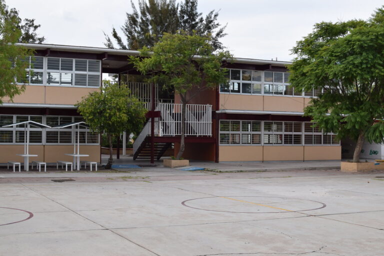 ¿UN CAMBIO CURRICULAR MÁS EN MÉXICO?