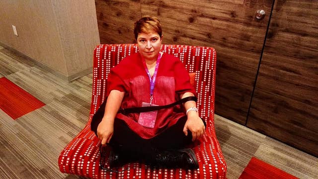 Nxvim, una secta construida alrededor del culto a la personalidad de Raniere