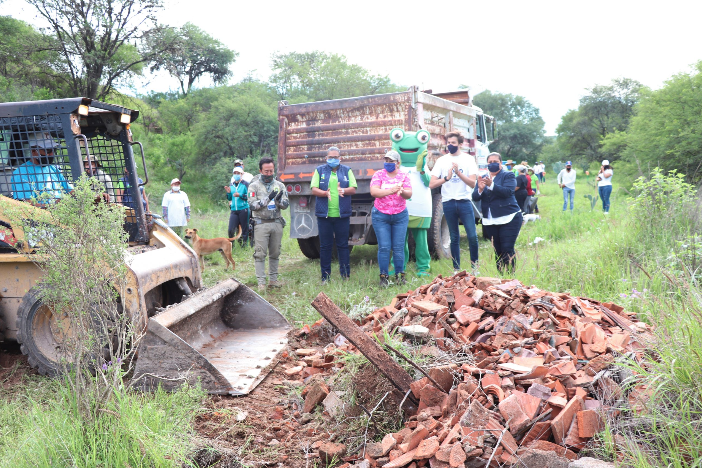 Municipio y asociaciones civiles realizan acciones de conservación del Bosque de Los Cobos
