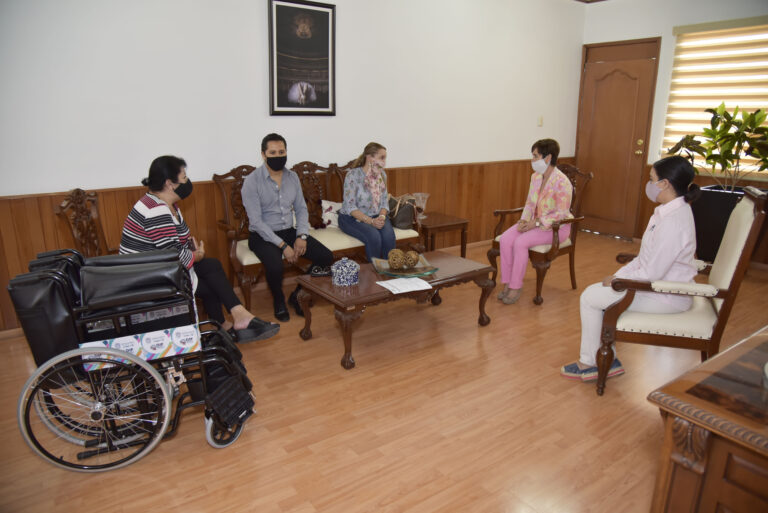 DIF de Aguascalientes donó sillas de ruedas a Secretaría del Bienestar