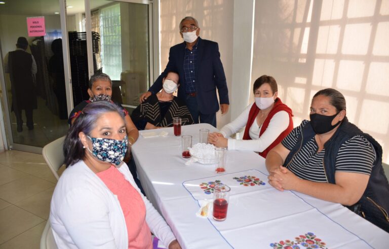 DIF Municipal invita a festejo virtual por Día del Adulto Mayor