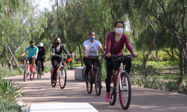 IDEA mantiene permanentes clases de activación física y paseos ciclistas