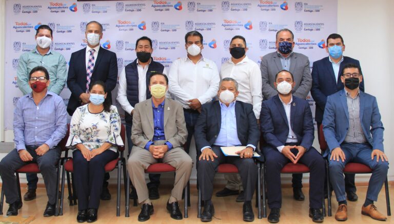 Destina IEA 20 millones para la instalación de cubiertas en escuelas rurales 