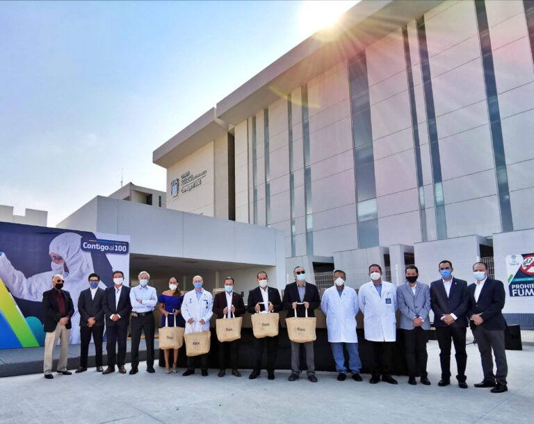 GIA dona 500 trajes a personal médico para atención de pacientes Covid-19 en Aguascalientes