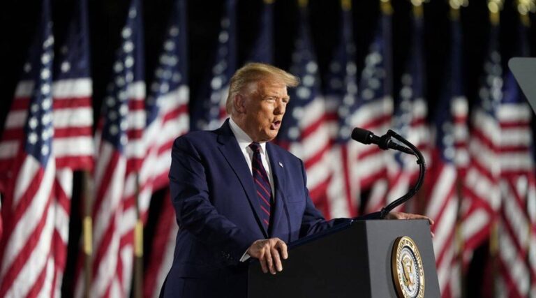 Trump considera que “no es bueno” que la NBA se manifieste contra el racismo en EUA