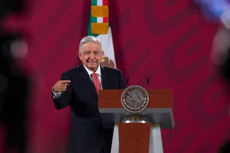 Cambalache/ Bajo presión 