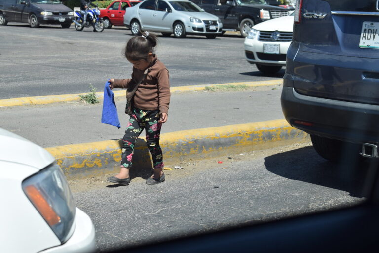 En materia civil, el estado sigue dejando en indefensión a los menores de edad