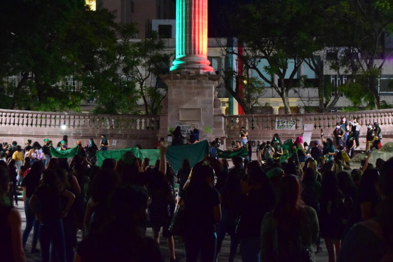 Dolor/ Bajo presión 