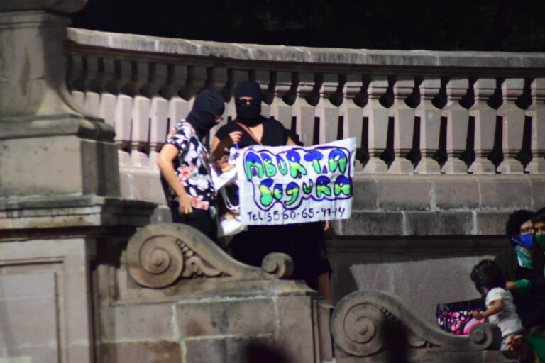 No pedimos despenalizar el aborto, nosotras garantizamos un aborto seguro: Morras Help Morras