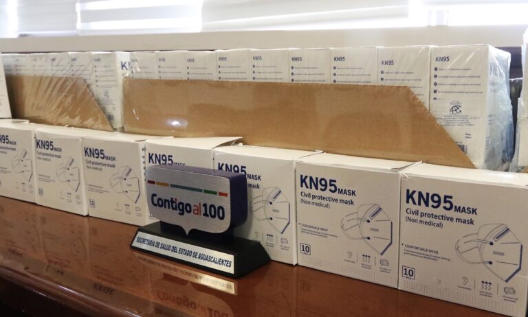 DIF Estatal entregó donativo de cubrebocas KN95 a Hospital Hidalgo en Aguascalientes
