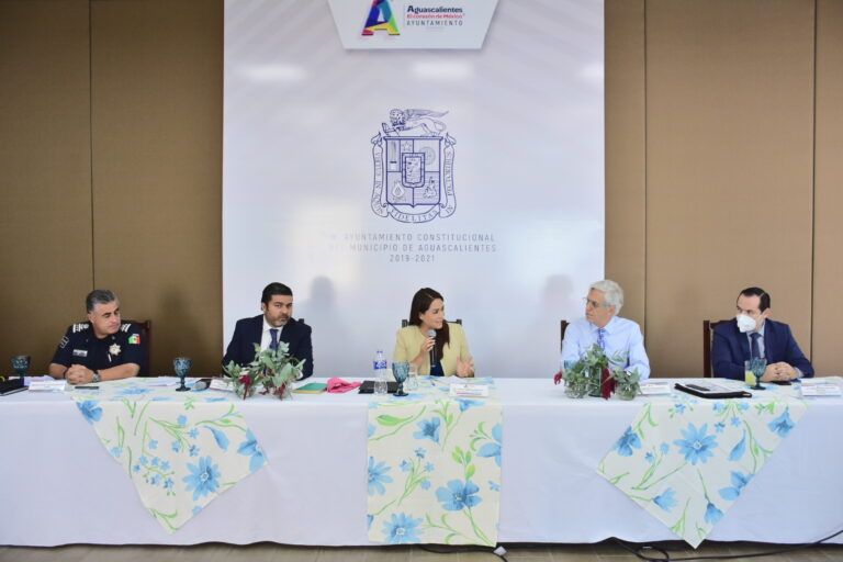 Alcaldesa de Aguascalientes encabezó mesa de trabajo sobre seguridad pública