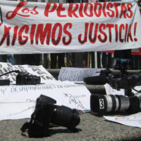 El-Universal-de-México-exige-el-fin-de-la-violencia-contra-periodistas-696×466