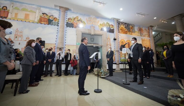 Recibe Congreso del Estado el Cuarto Informe de Gobierno