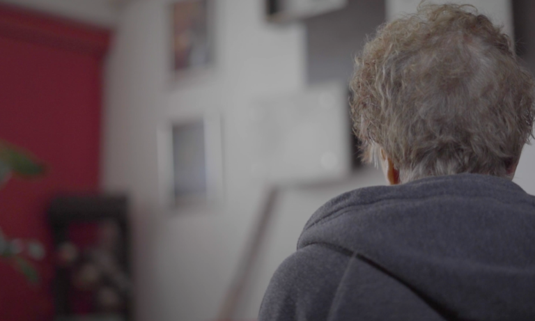 “Retiraron mi dinero de la tarjeta de Bienestar”. Ana lo necesita para operarse