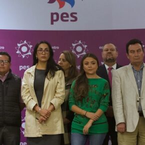 CIUDAD DE MÉXICO, 18SEPTIEMBRE2019.- La senadora Sasil León senadora coordinadora del grupo parlamentario encabezó conferencia de prensa del Partido Encuentro Solidario (PES). La senadora afirmó que están por llegar a las 250 mil afiliaciones de las 500 mil que deben cumplir, además de que buscarán hacer 300 asambleas distritales, aunque ya hayan cumplido el requisito de las 200. FOTO: ANDREA MURCIA /CUARTOSCURO.COM