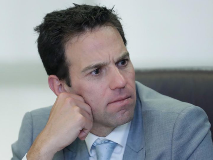 Anuncian comparecencia de Loret de Mola por telemontaje en caso Vallarta y Cassez