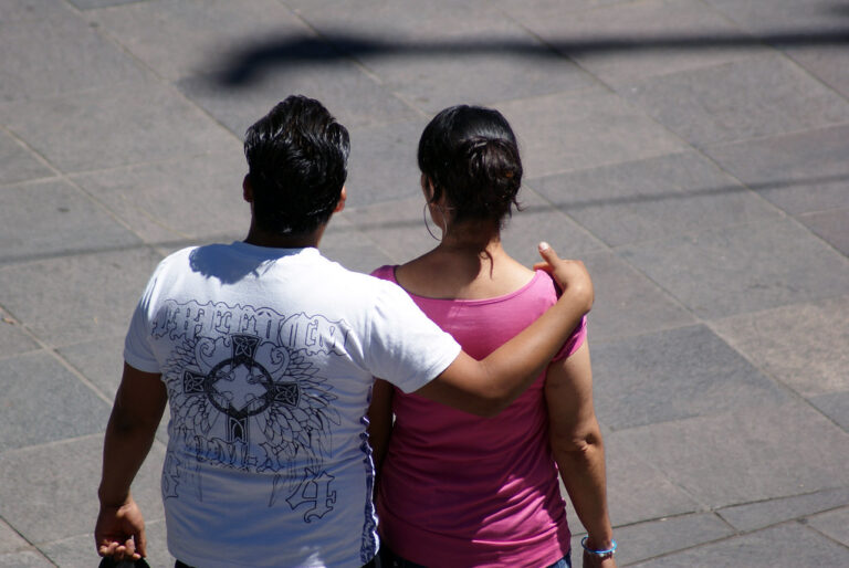 Vivir con VIH no debe ser una condicionante para el matrimonio