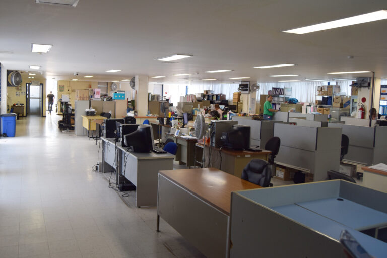 Burócratas Federales continuarán trabajo desde casa hasta enero de 2021