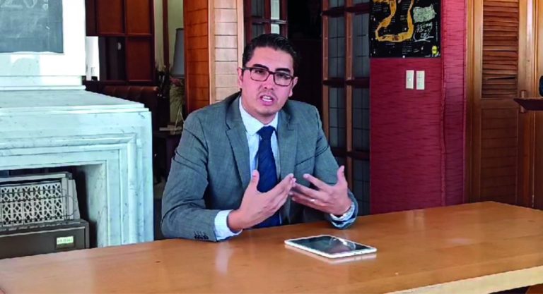 Gana Gil Gordillo la presidencia en el Colegio de Economistas en Aguascalientes