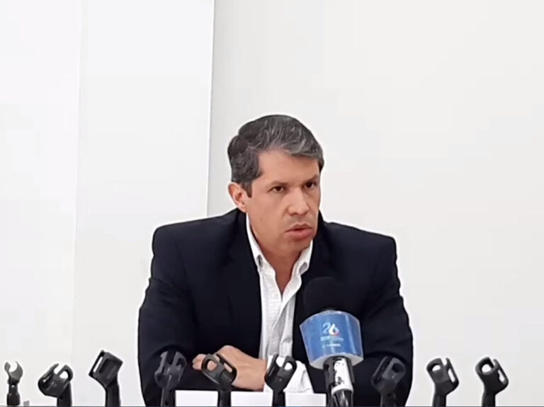 Se registró Raúl González Alonso como candidato a la presidencia del CCEA