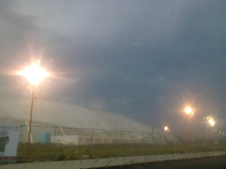 Detienen al padre del joven desaparecido que buscan en el Velódromo Bicentenario